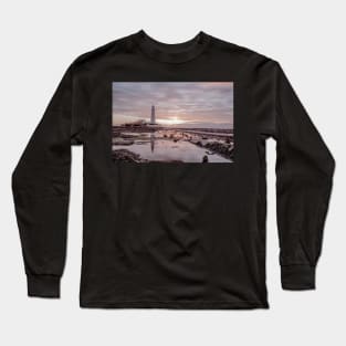 St Marys Island Lighthouse Sunrise Long Sleeve T-Shirt